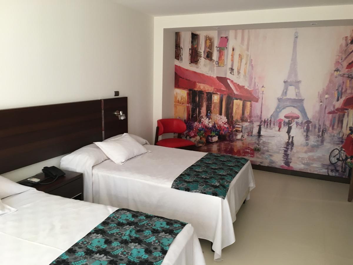 Mai Suites Apart Hotel 산타 크루즈 드 라 시에라 외부 사진