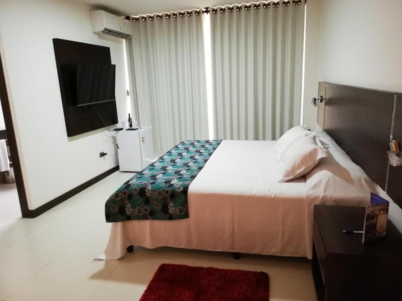 Mai Suites Apart Hotel 산타 크루즈 드 라 시에라 외부 사진